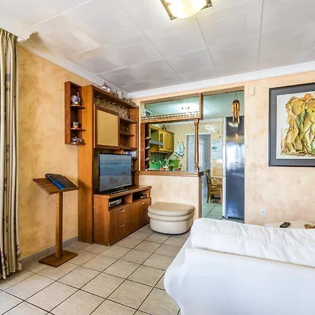 Beautiful Villa At The Heart Of Playa De Palma *