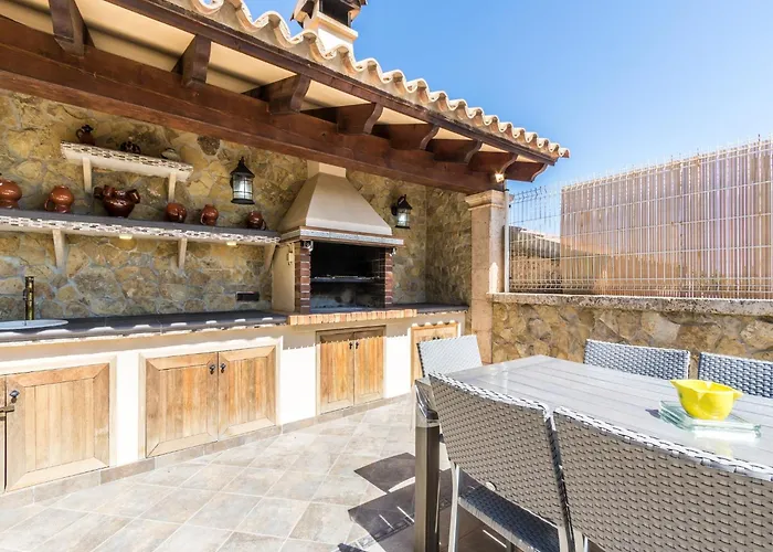 Beautiful Villa At The Heart Of Playa De Palma *