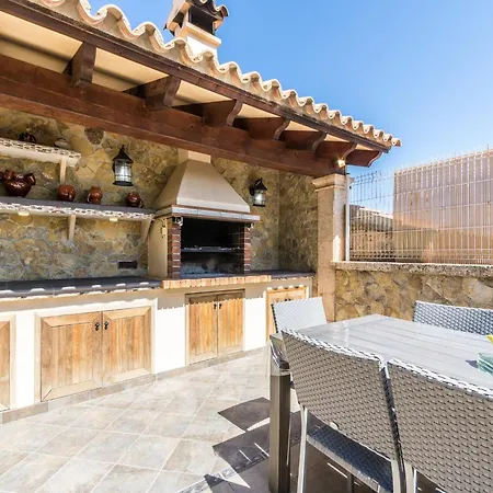 Beautiful Villa At The Heart Of Playa De Palma *