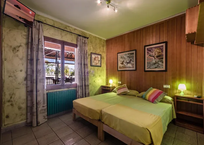 Beautiful Villa At The Heart Of Playa De Palma Palma de Mallorca